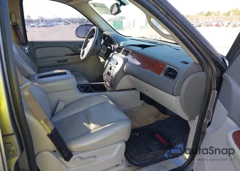 2007 GMC Yukon Slt z USA, uszkodzony, nr VIN 1GKFC130X7R201482